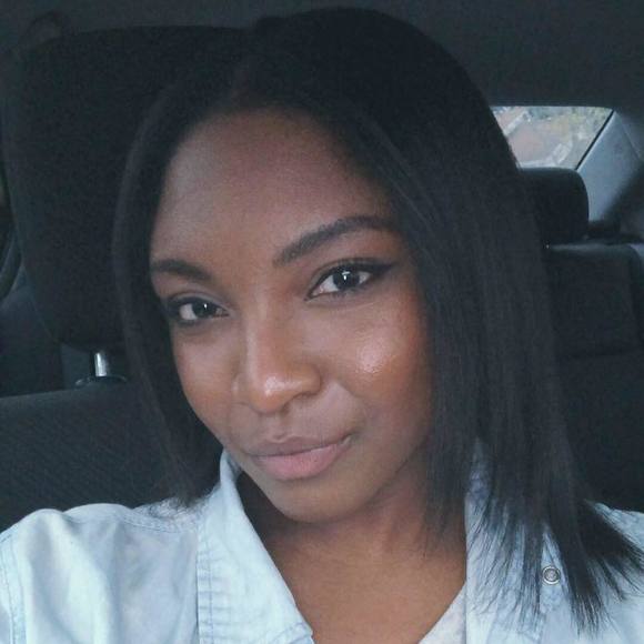 Meet the Posher Other - Meet your Posher, Debresha